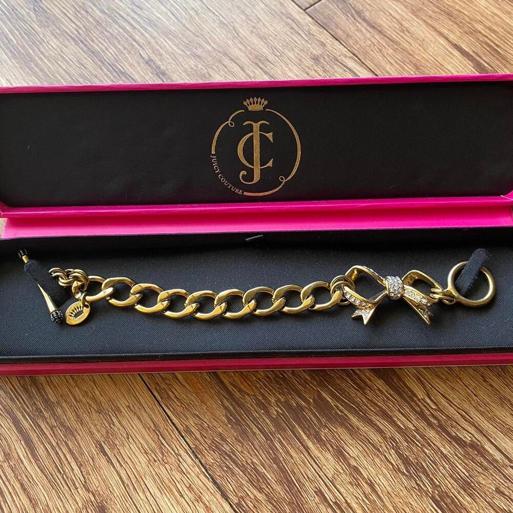 Juicy Couture Vintage Gold Bow Toggle Chain Bracelet Pavé Rhinestone Charm